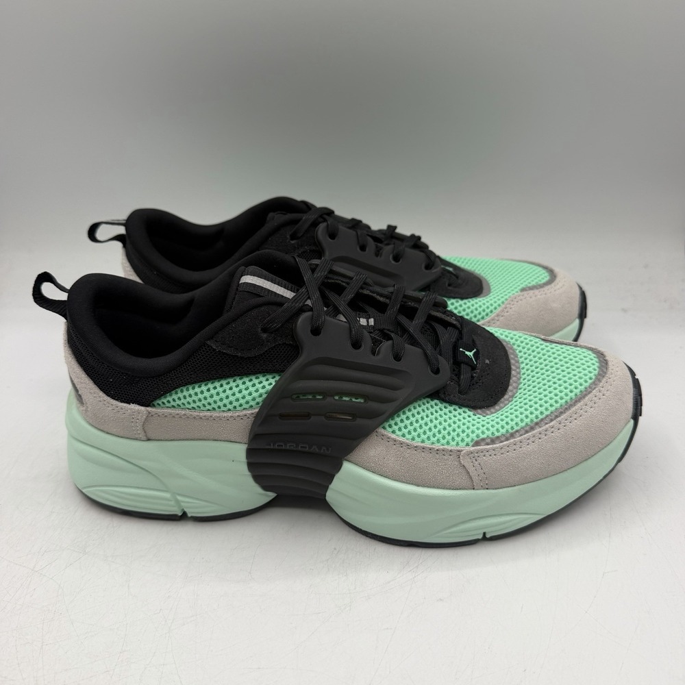 Jordan Trunner Shoes BIG KIDS Sz 7 Y Womens 8.5 Aqua/Grey Sneakers II6531-004